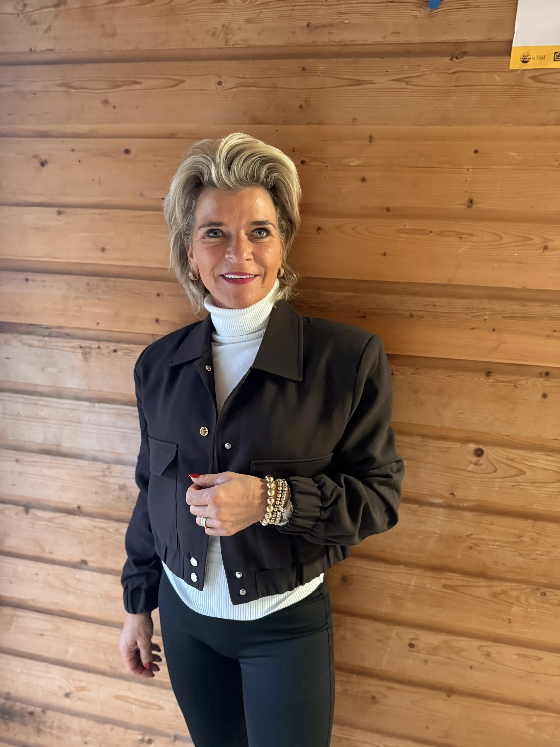 Bomber Jacket Knoop | Bruin