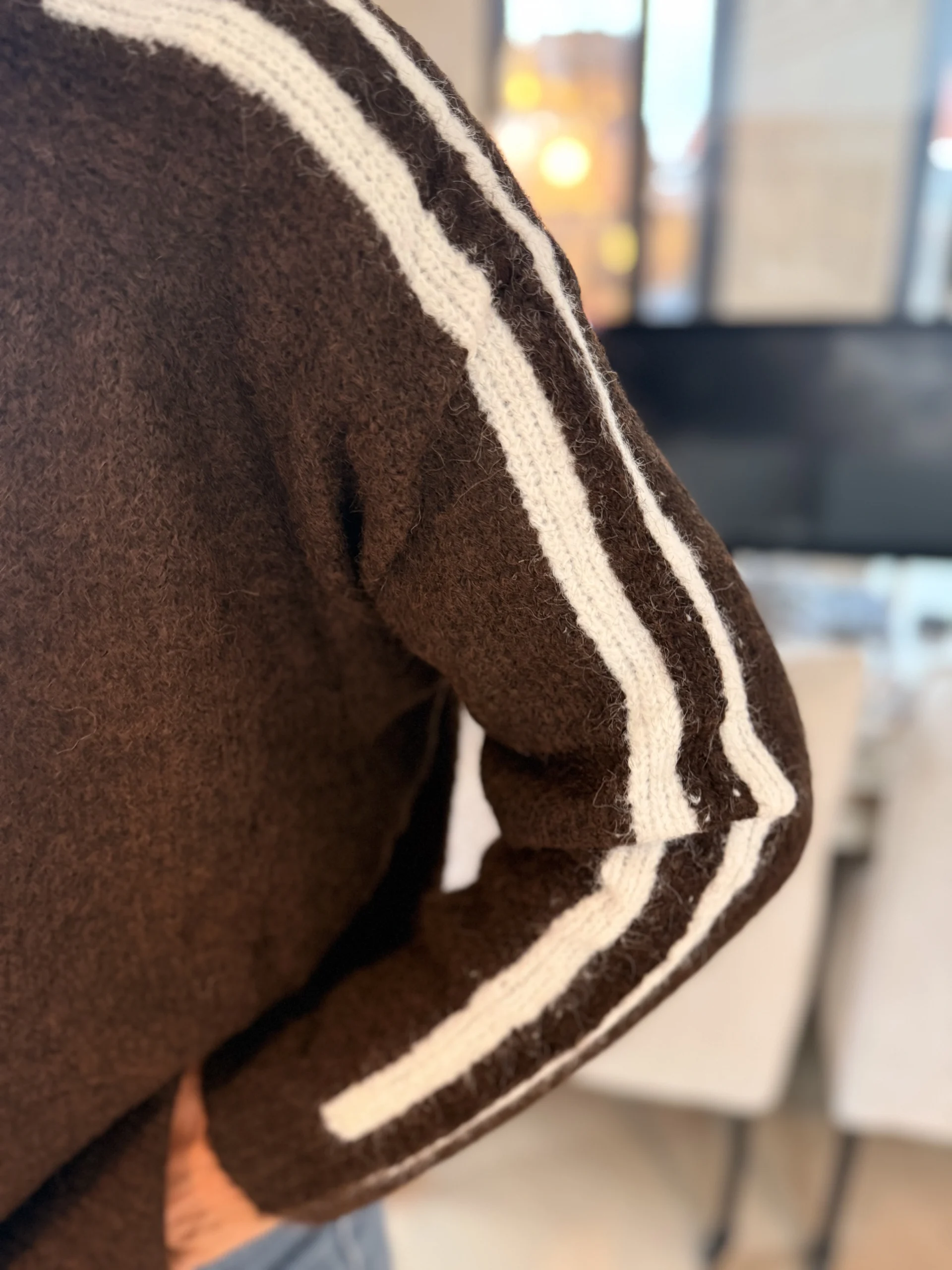 Vest Kitty | Bruin - Afbeelding 3