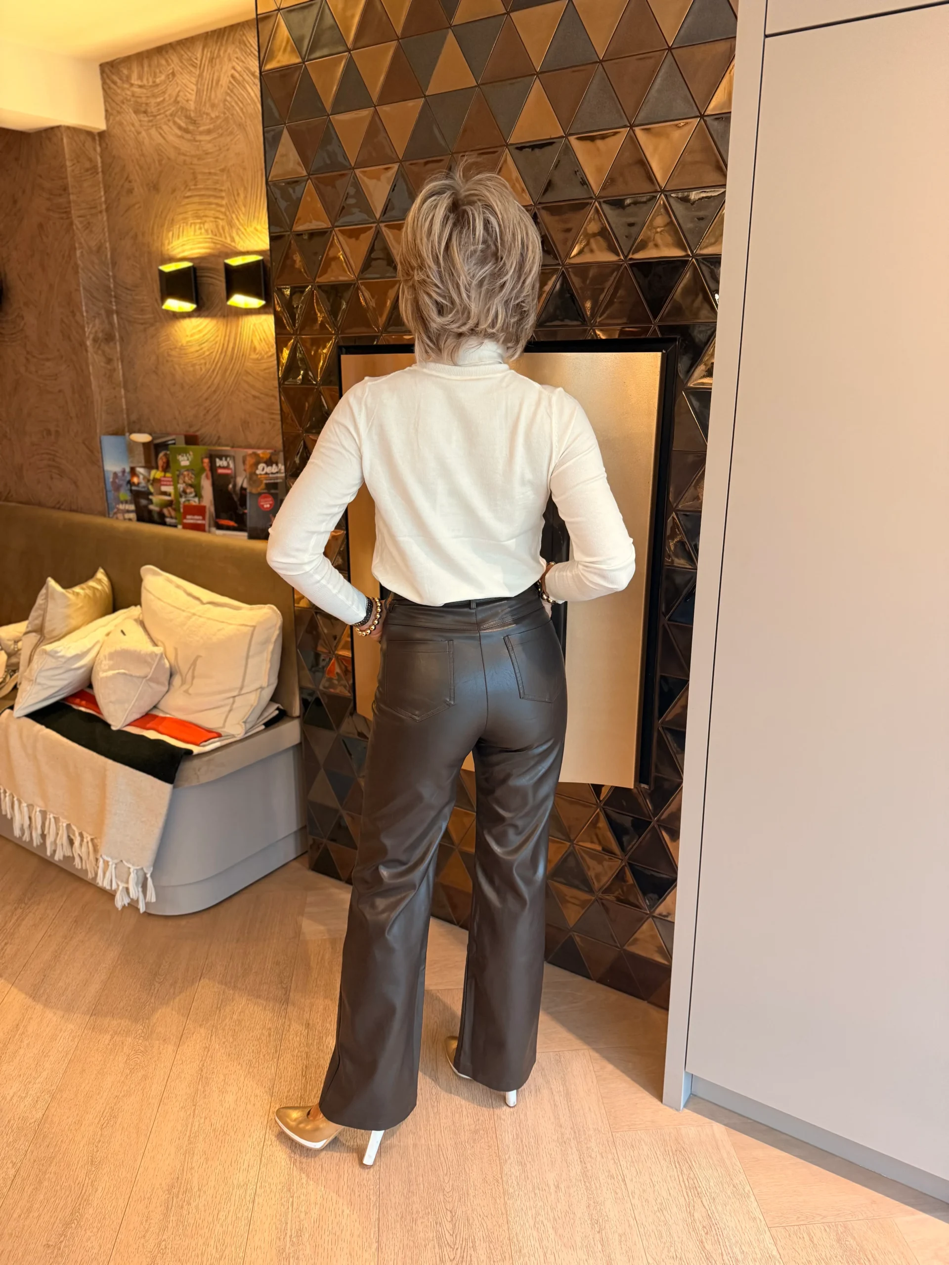 Straight Leg Leder Sterre | Coffee - Afbeelding 3