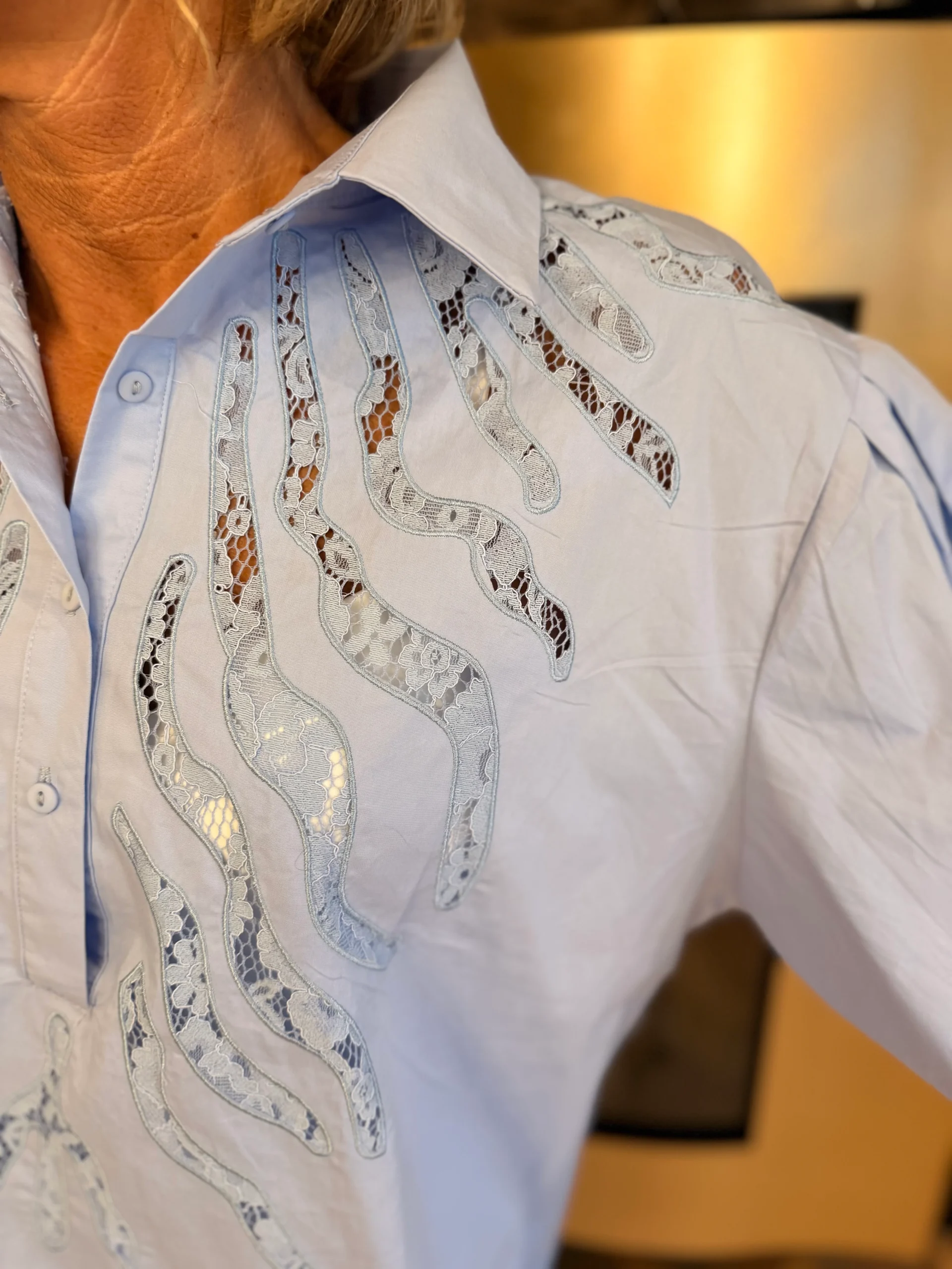 Blouse Livia | Lichtblauw - Afbeelding 2