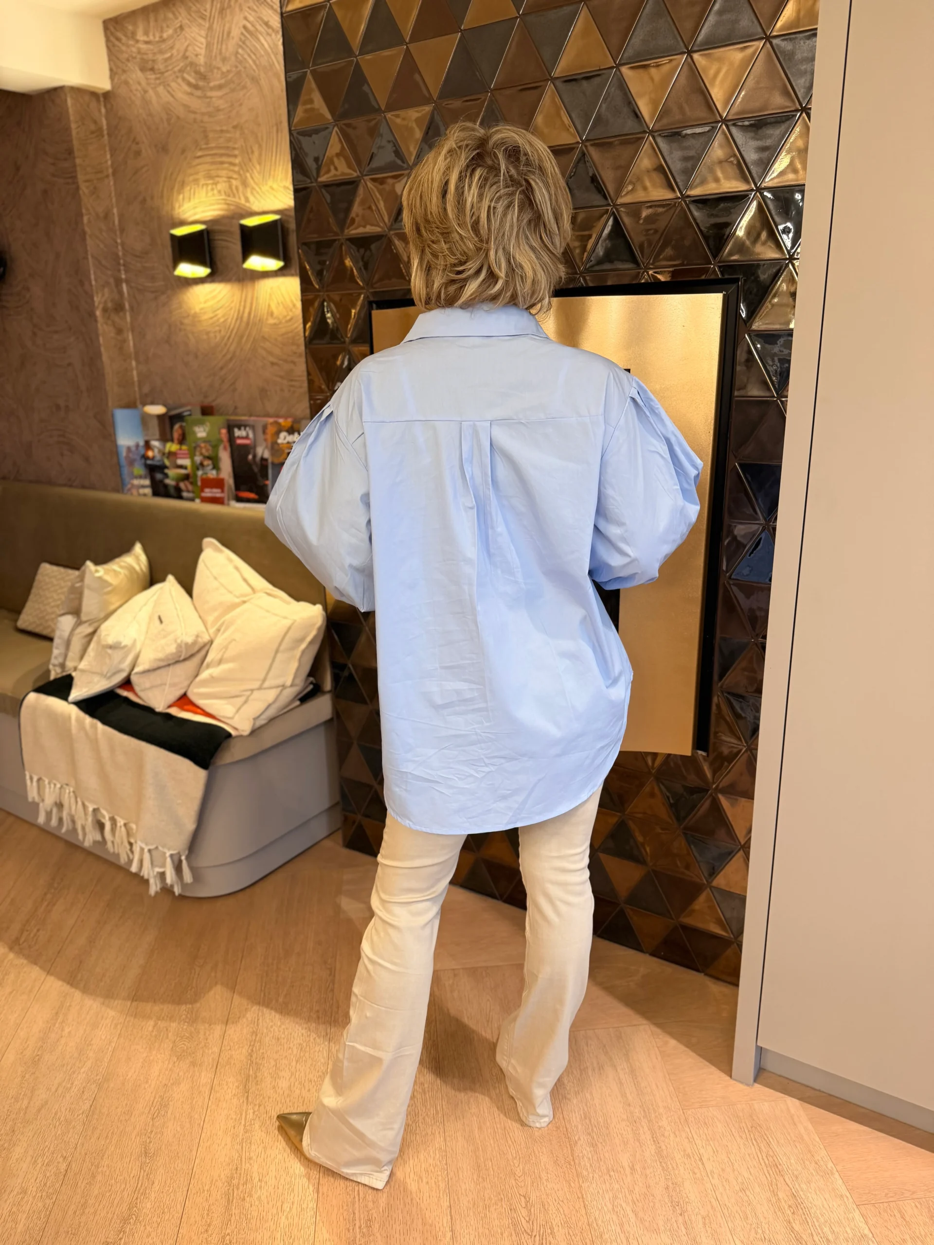 Blouse Livia | Lichtblauw - Afbeelding 4