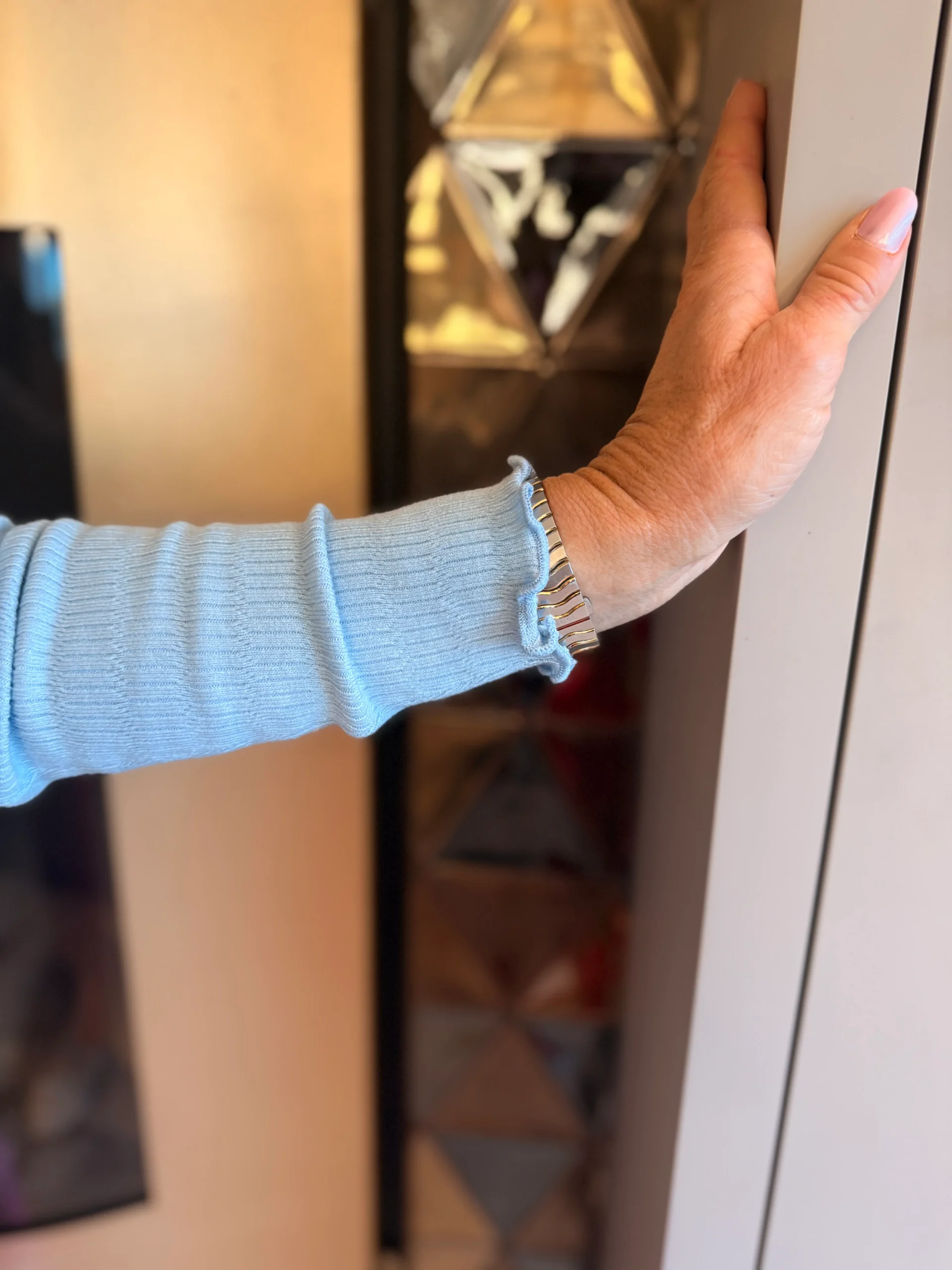 Trui Carolien | Lichtblauw - Afbeelding 2