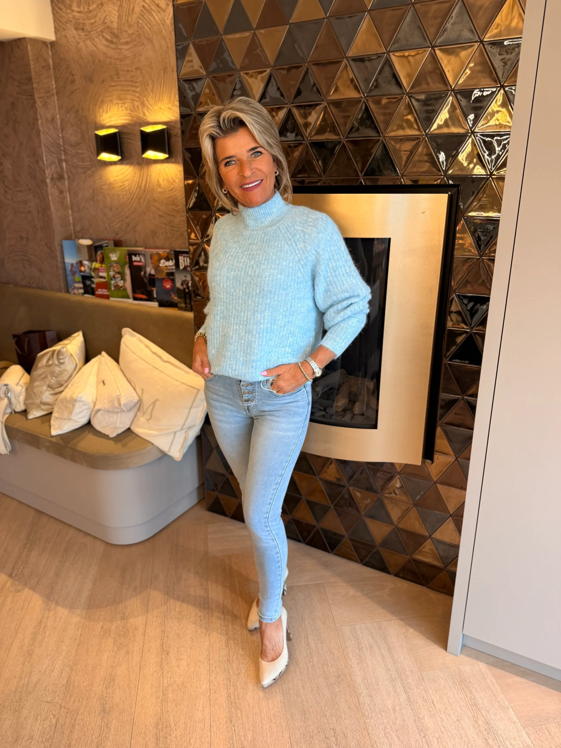 Trui Kae | Lichtblauw