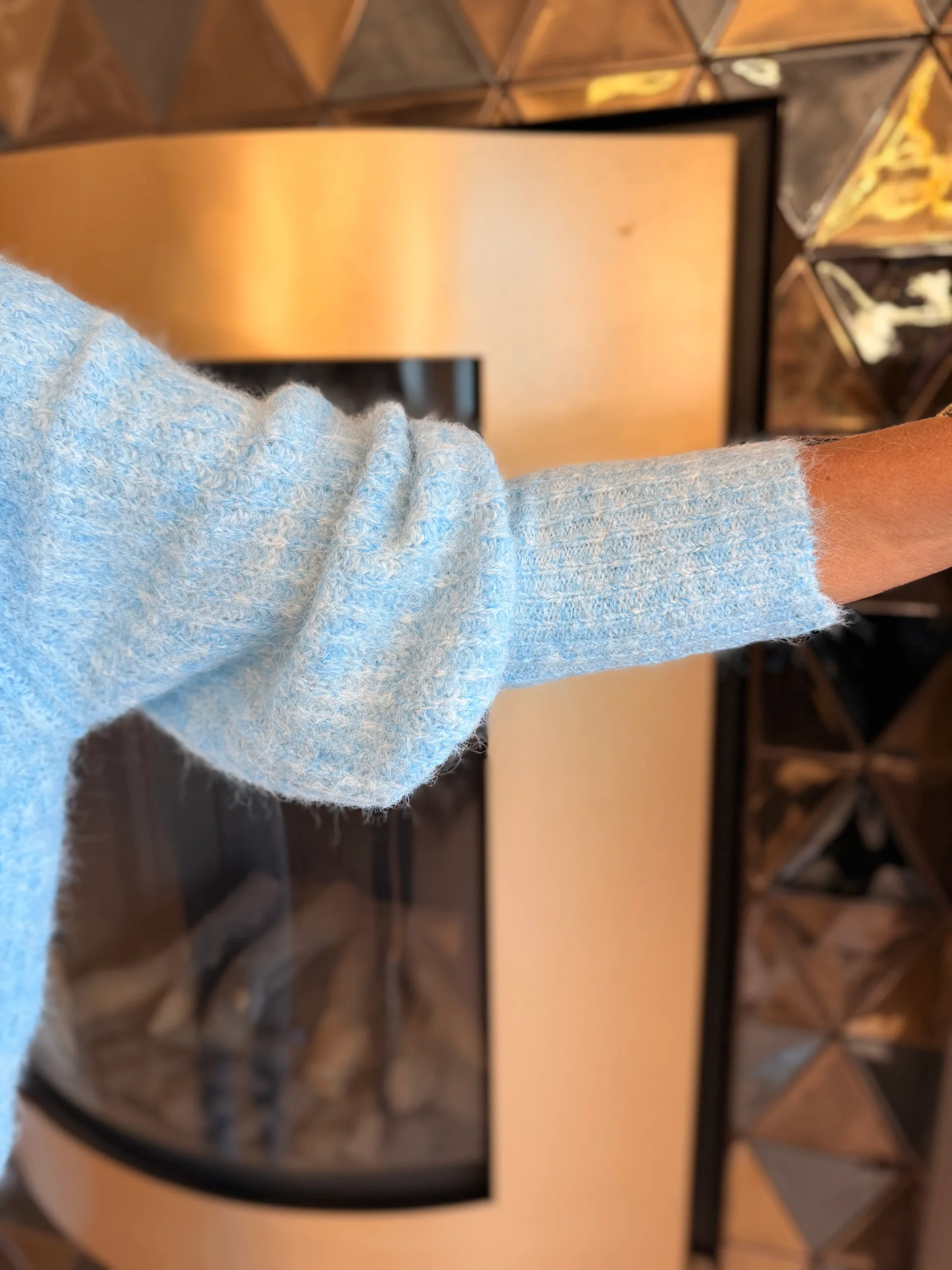 Trui Kae | Lichtblauw - Afbeelding 2