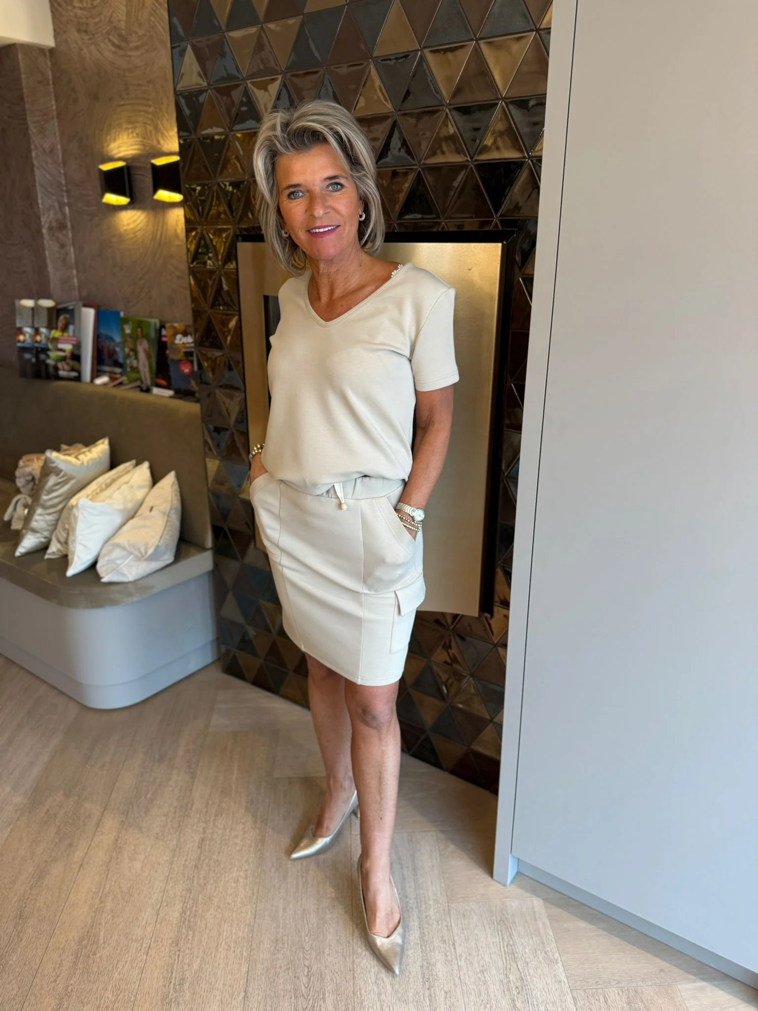 Rok Kort Scuba | Beige