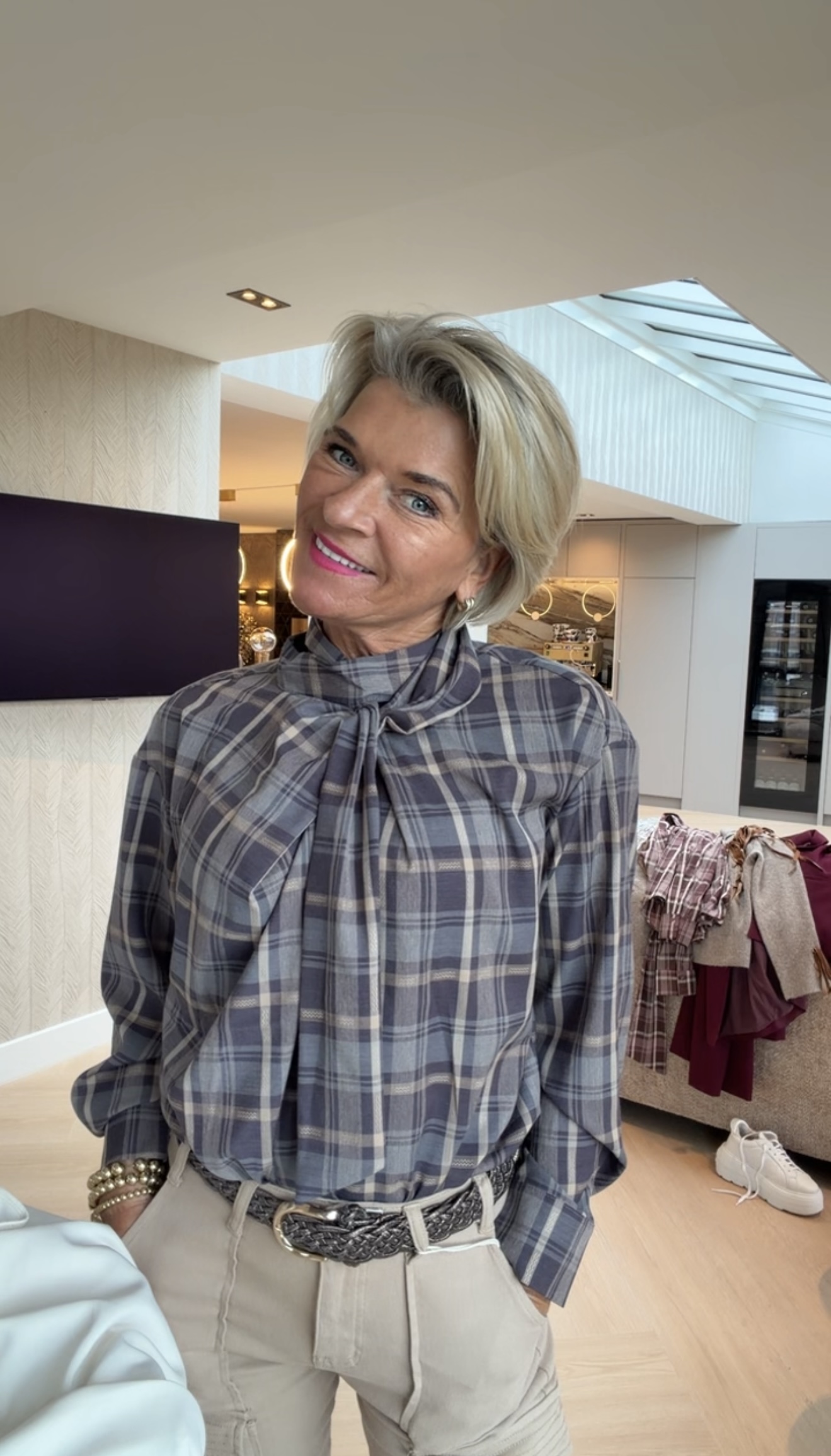 Blouse Birte | Antraciet - Afbeelding 2